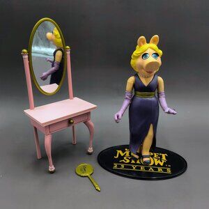 Palisades Muppets Miss Piggy Action Figure with Dressing Table Loose Complete